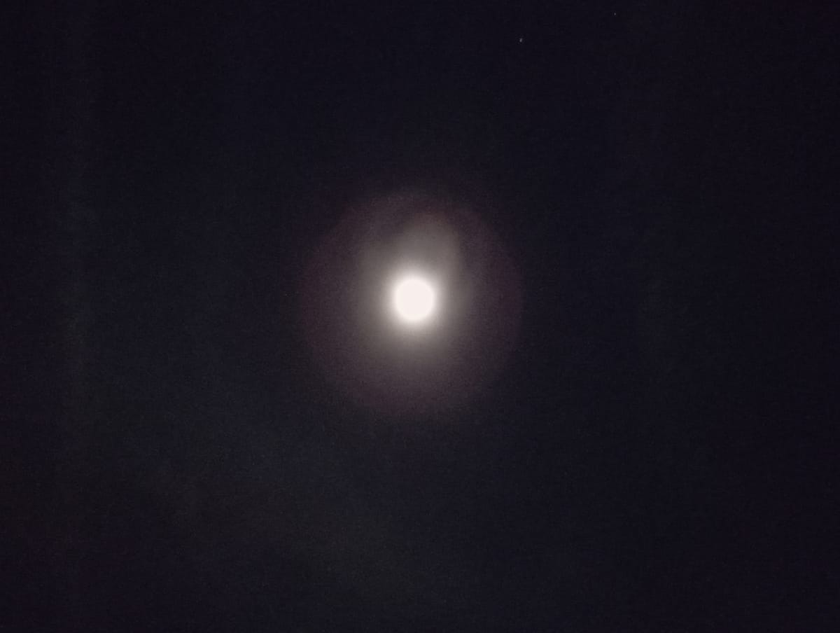 La Super Luna di novembre 2025